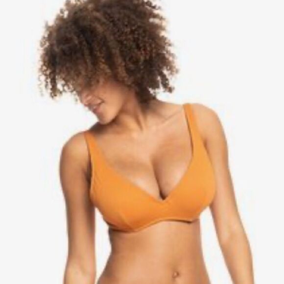 ROXY BIKINI TOP SIZE SMALL IN A D CUP HAS REMOVABLE PADS  WITH ADJUSTABLE STRAPS - Picture 3 of 14